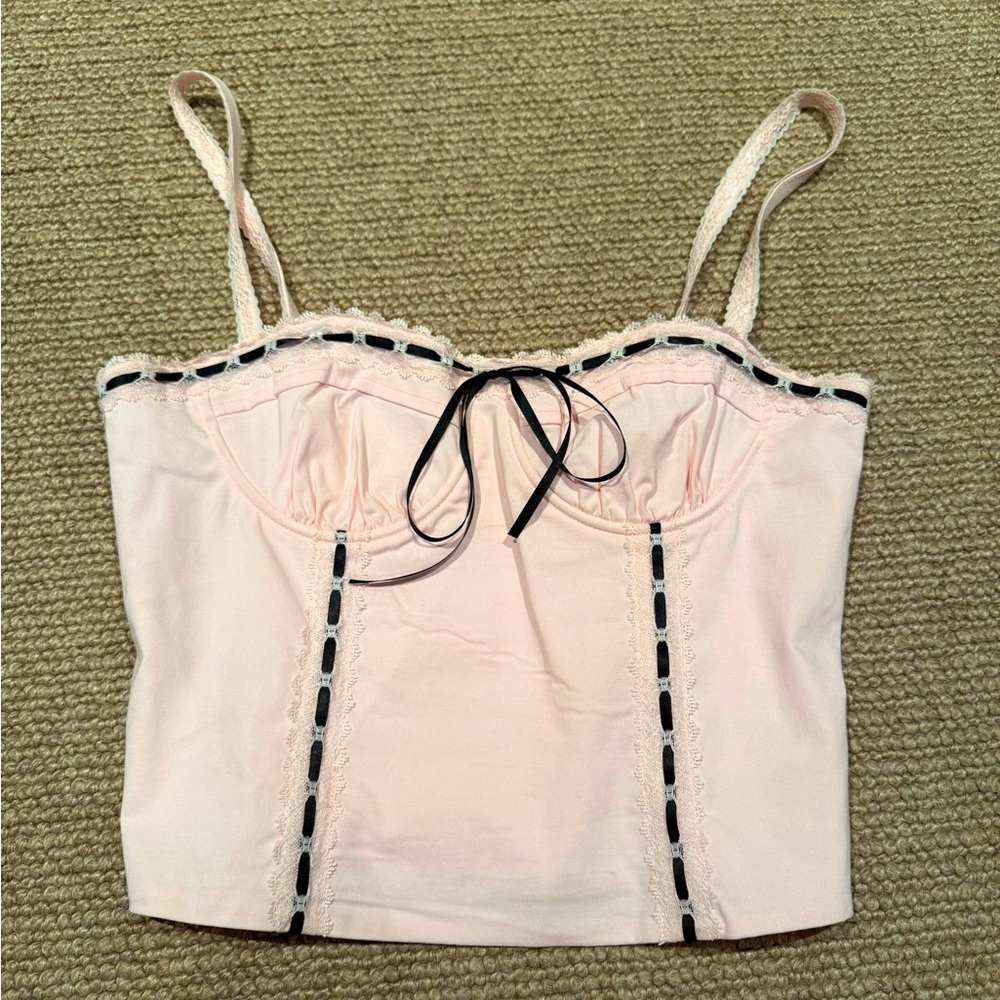 🎀🩷🖤🤍 Light pink Corset Top with black ribbon